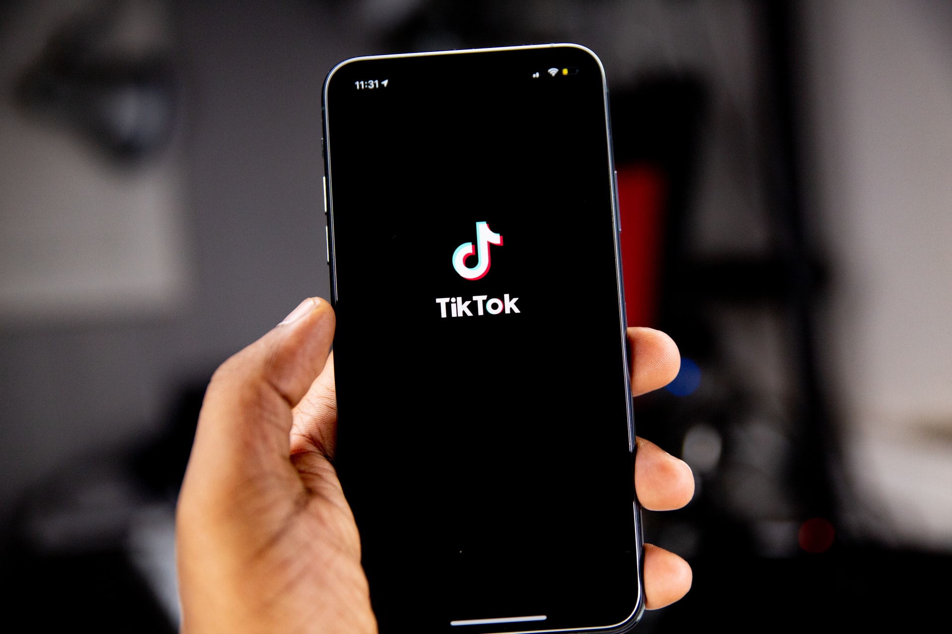 TikTok se lance dans la comédie musicale, avec un premier spectacle à Broadway